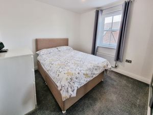 Photo 7- click for photo gallery